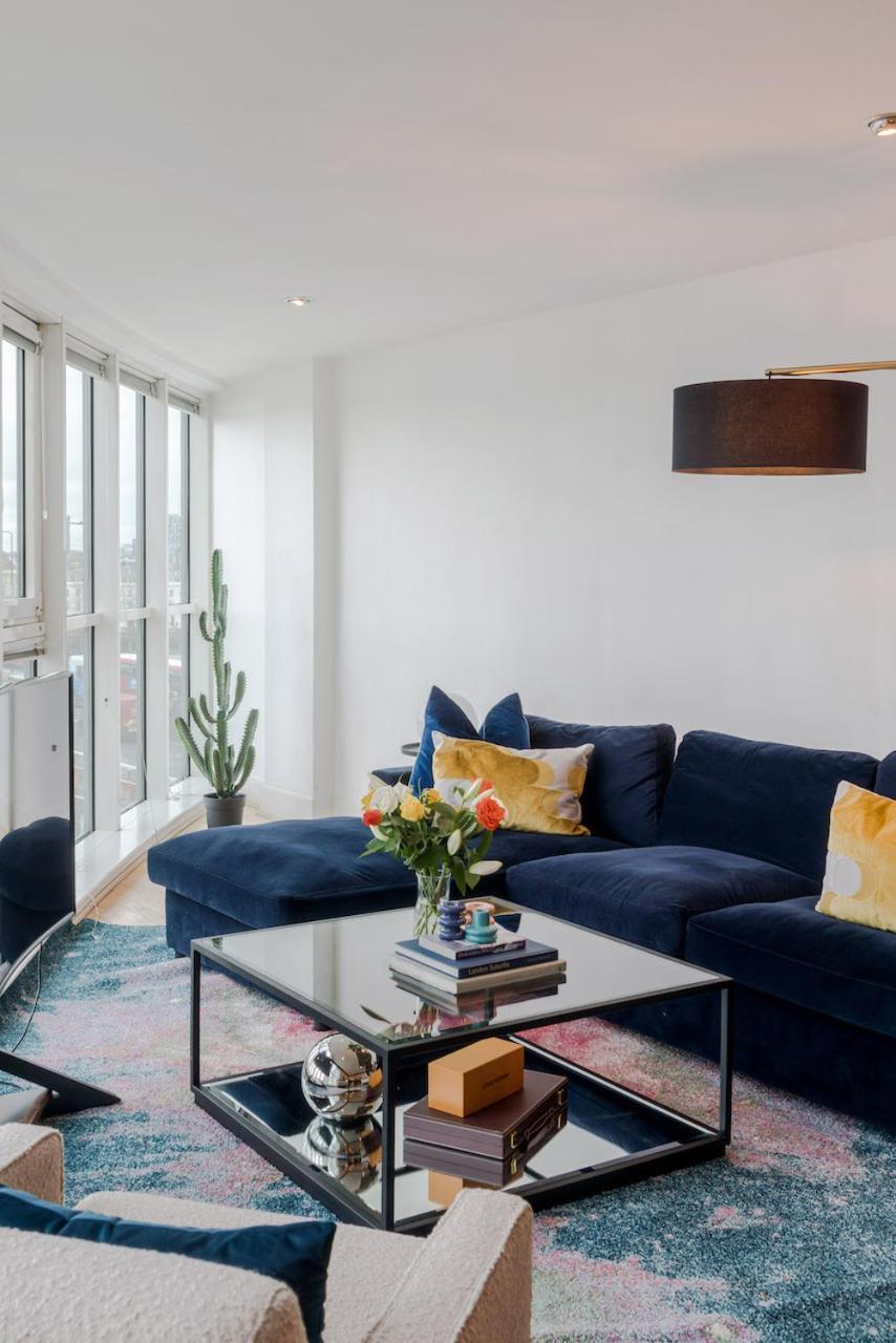 Best Thames View In Town! Large Luxxe Nomad Design Family Home London Exterior photo
